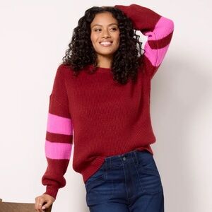 John + Jenn red and pink sweater size medium, perfect for Valentine’s Day!